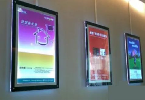 新龙什么是超薄灯箱?